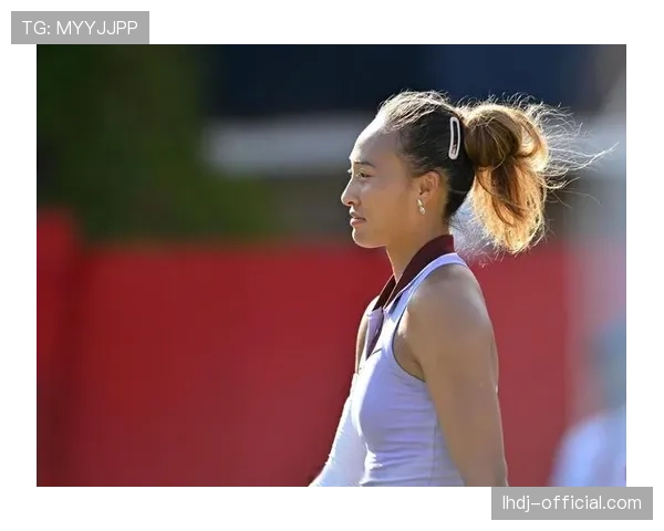 郑钦文因伤退赛中网赛场 表示为职业生涯考虑做出艰难决定